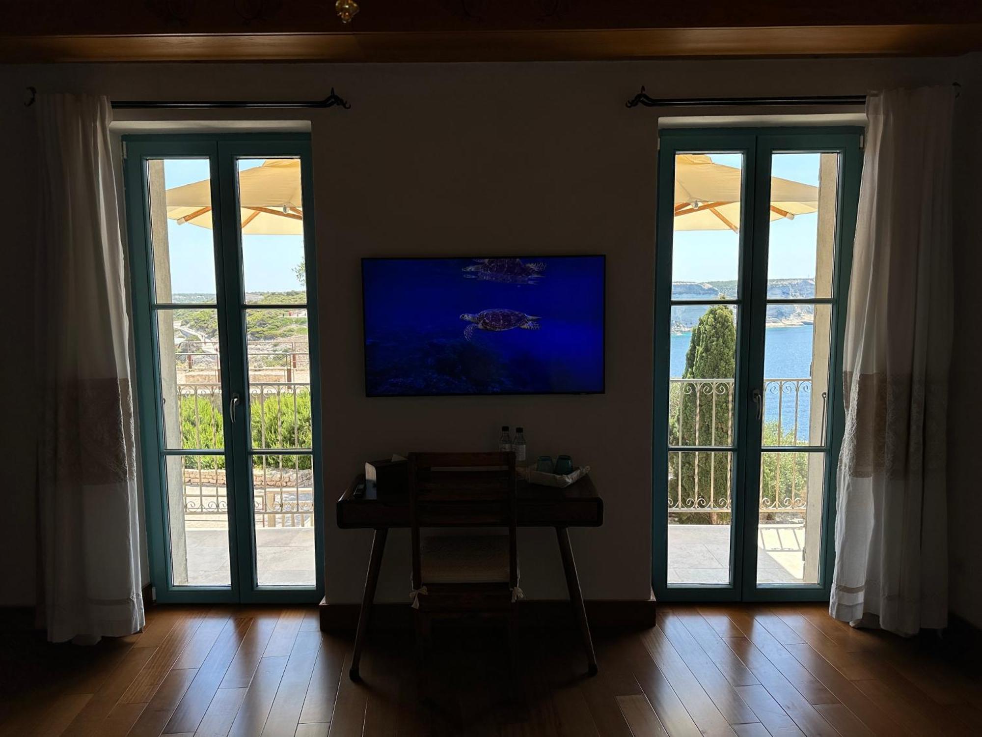 Entre Ciel Et Mer Hotel Боніфачо Екстер'єр фото